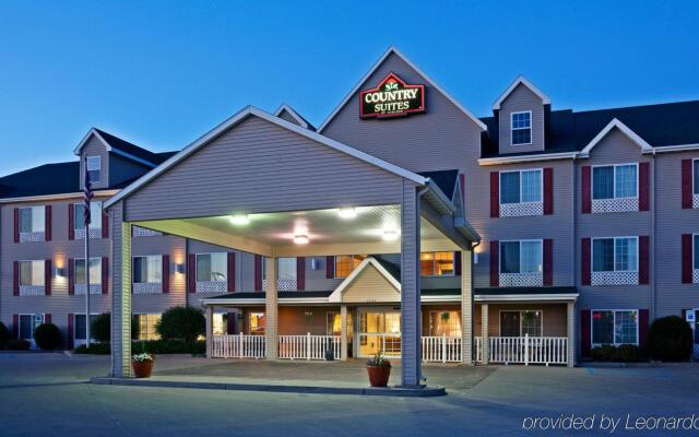 Country Inn & Suites by Radisson Bismarck Waterpark