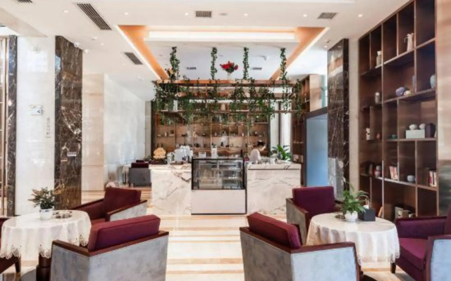 Jinhuwan Holiday Hotel (Changsha Yanghu store)