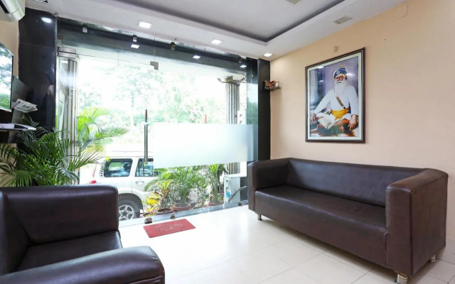 OYO Premium Station Road Ranchi