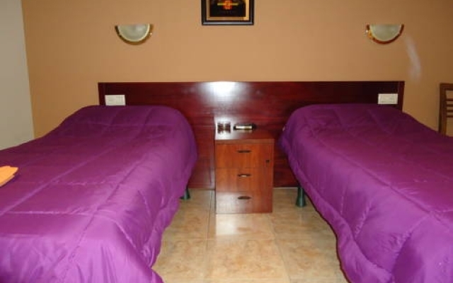 Hostal Torremirona