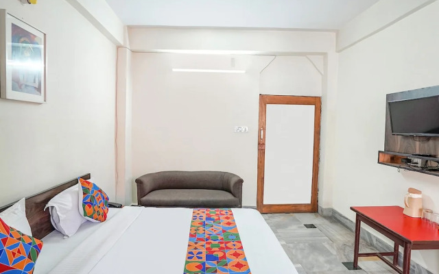 New Shanti Hotel by OYO Rooms