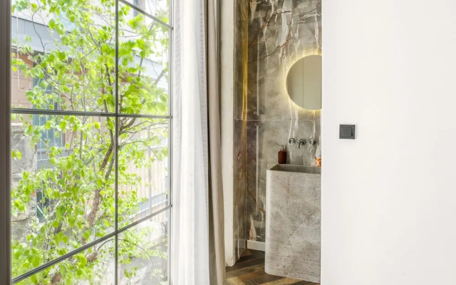 Spacious Modern Flat With Balcony 5 min to Taksim