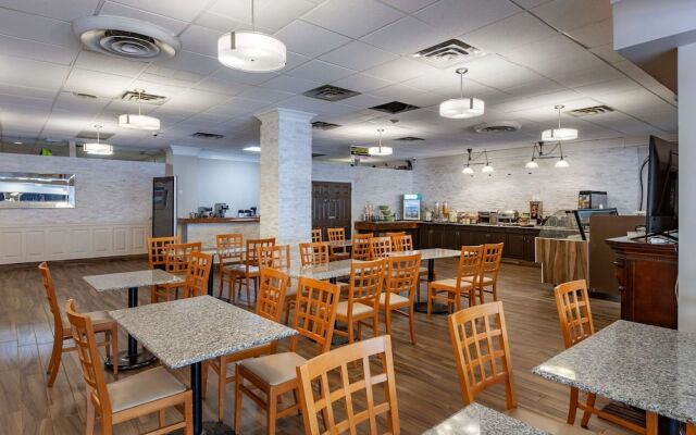 Comfort Inn Toronto Airport
