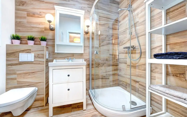 Apartment Anri Barbusa 53-105