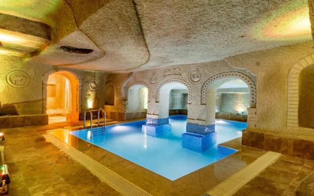 Cappadocia inans Cave & Swimming Pool Hot