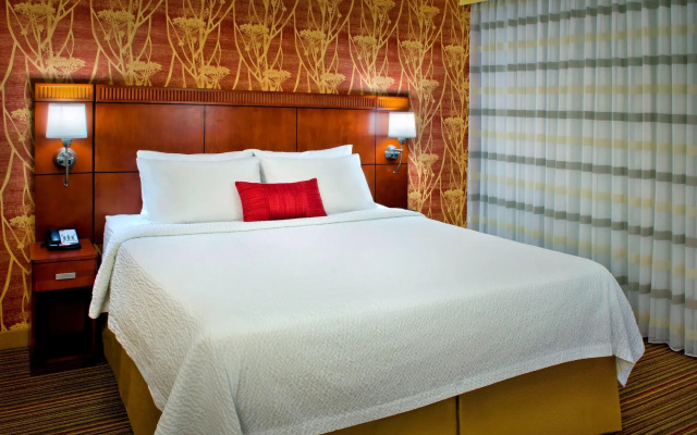 Courtyard by Marriott Mt. Laurel