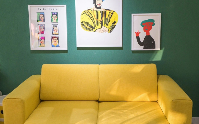 Cactus Space- Sanlitun Artist's Apt