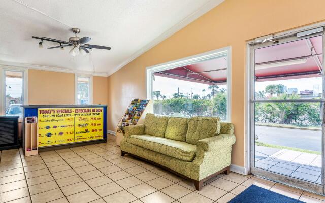 Super 8 by Wyndham Kissimmee-Orlando