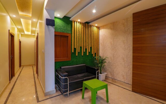 Itsy By Treebo - Super 3 Premium