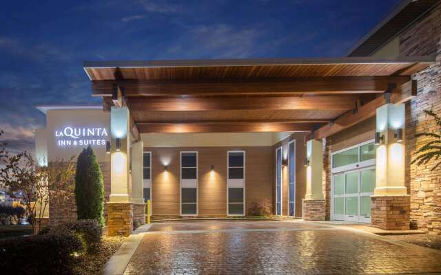 La Quinta Inn & Suites by Wyndham Chattanooga - East Ridge