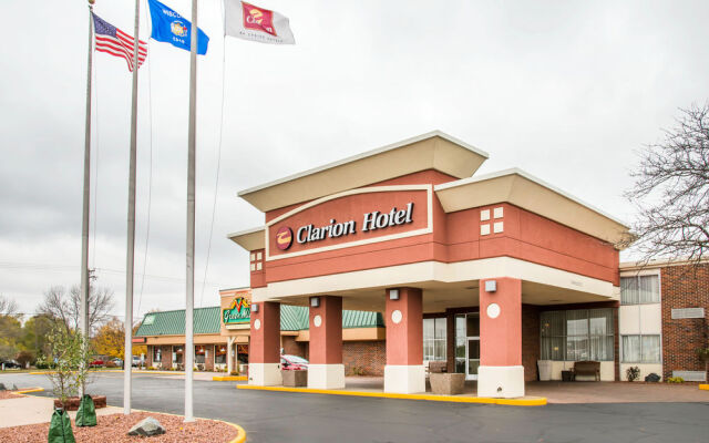 Holiday Inn Eau Claire-Campus Area/I-94