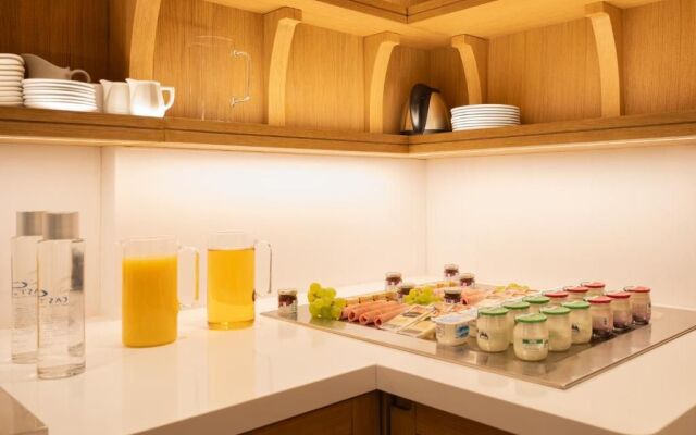 Hotel Esteem Tour Eiffel