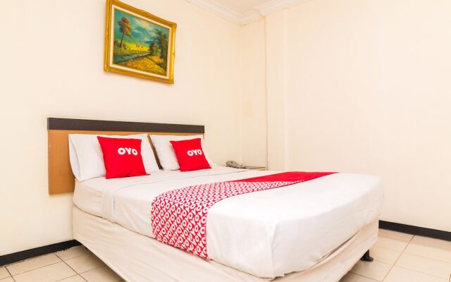 Hotel Laksana Inn by OYO Rooms