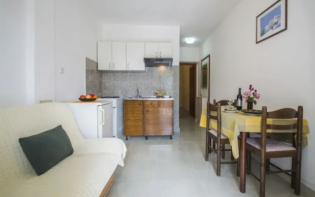 Apartments Iris