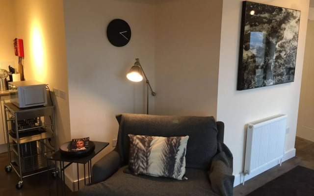 Glasgow Central Skyline Apartment