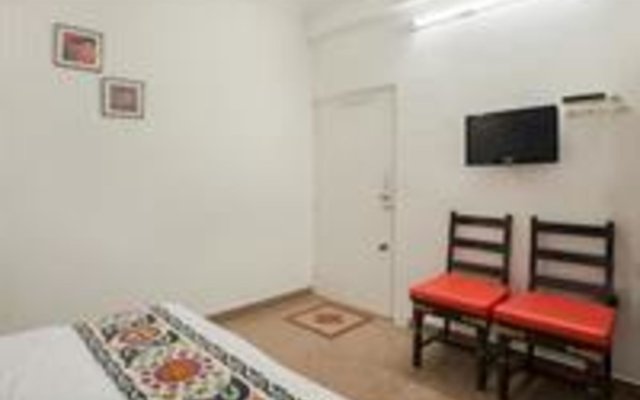 OYO Rooms Raja Park