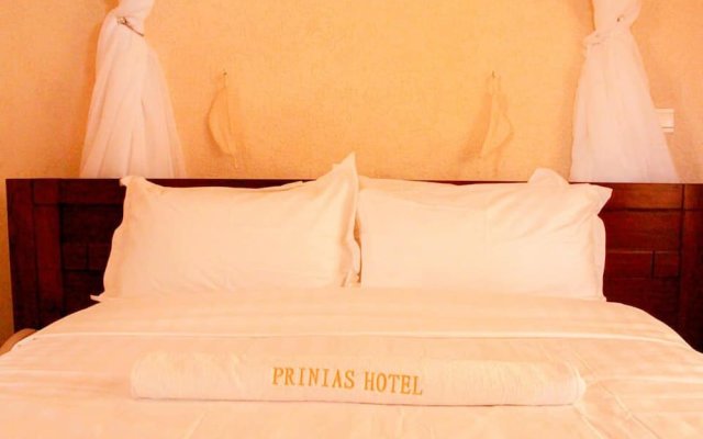 Prinias Hotel