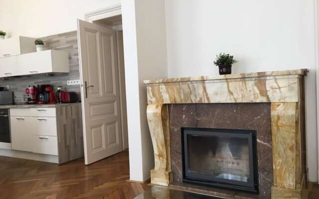 Old Town Square Corner Apartment