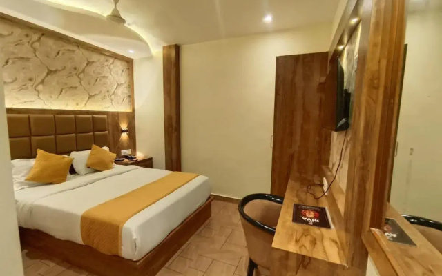 Hotel Riva International - Near Nesco Center