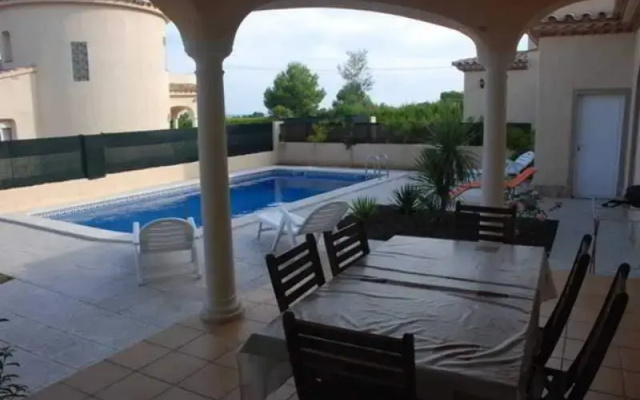 Villa Navarro