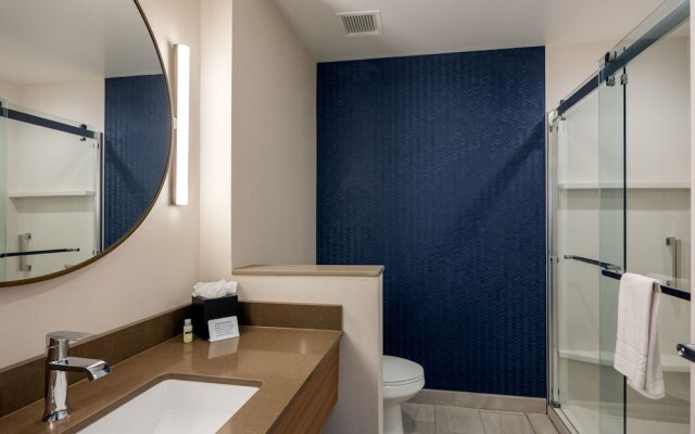 Fairfield Inn & Suites by Marriott Canton Riverstone Parkway