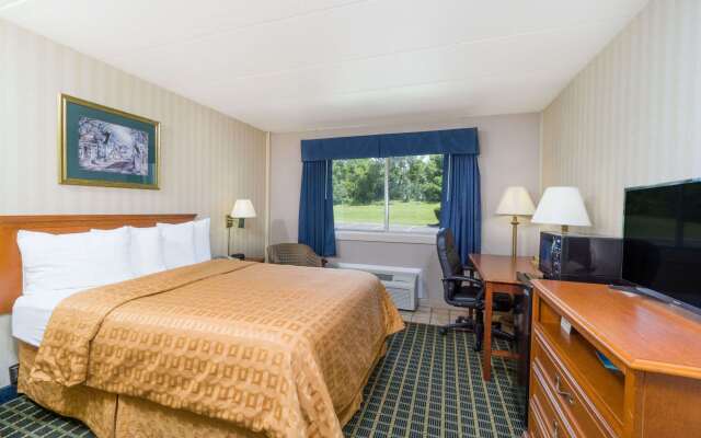 Days Inn by Wyndham Columbus East Airport