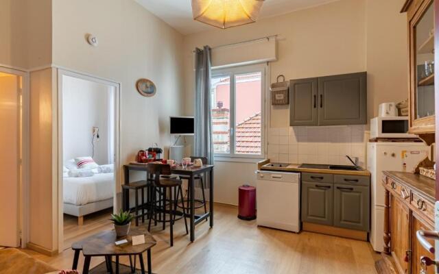 LE PETIT BASQUE - T2 plein de charme 100m plage