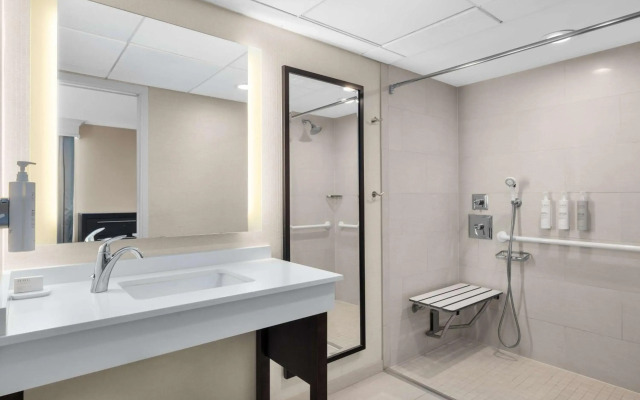 Hampton Inn & Suites Downers Grove Chicago