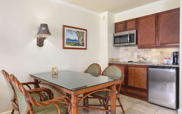 Aston Islander on the Beach