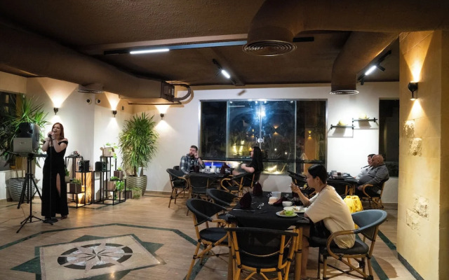 Aldora Residence suites