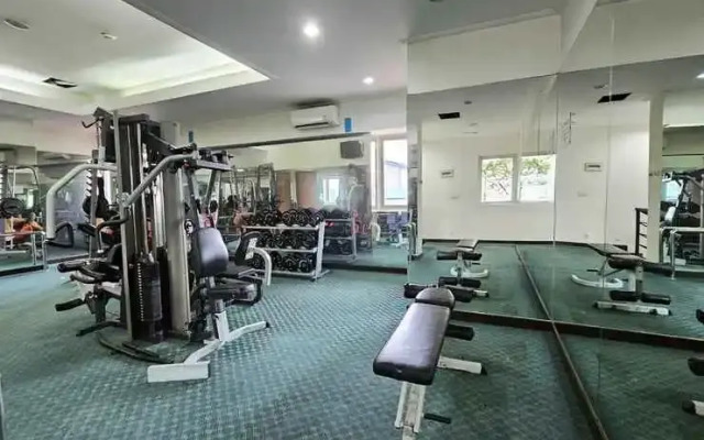 3BR Penthouse's View JIEXpo @Kemayoran (Min Stay 3 nights)
