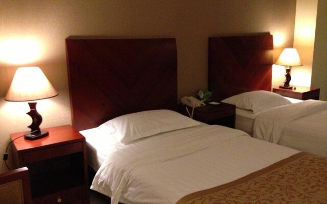 Eagle Canyon Hotel