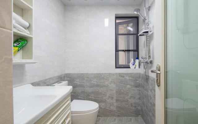 ChengDu JinNiu·ChunXi Road Locals Apartment 00129450