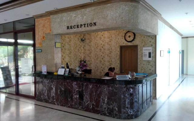 Sailor Apart Hotel