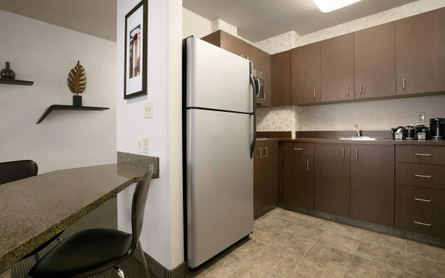 Days Inn by Wyndham Regina