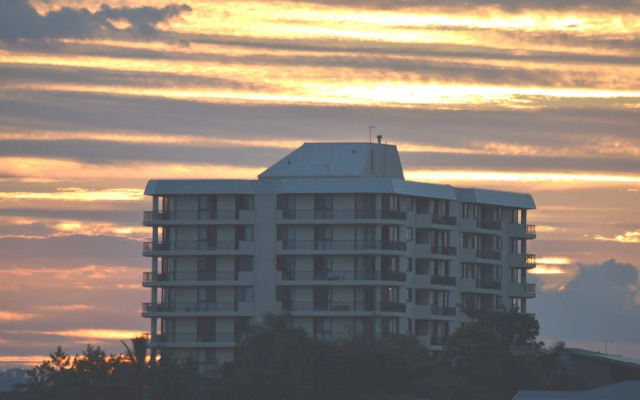 Gladstone Heights Executive Apartments