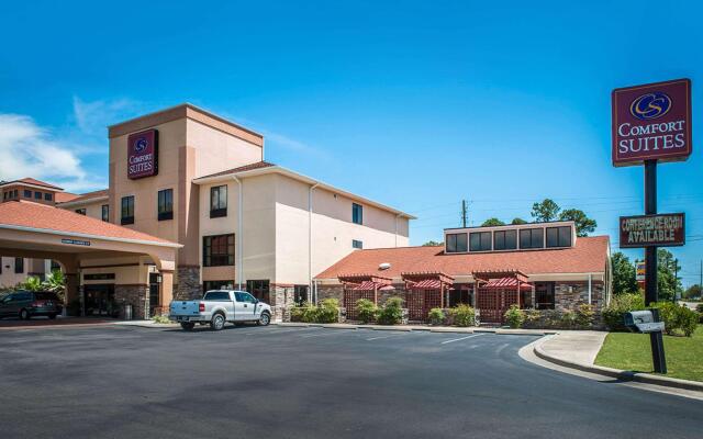 Comfort Suites