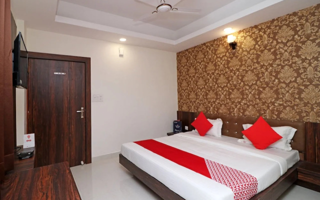 OYO 17043 Hotel Ocean Pearl