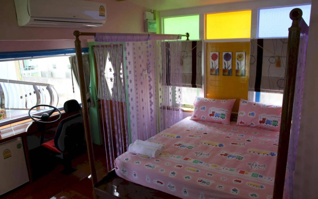 De Lunar Resort Koh Larn