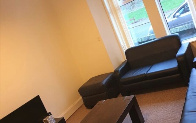 Convenient Clean and Comfortable Flat