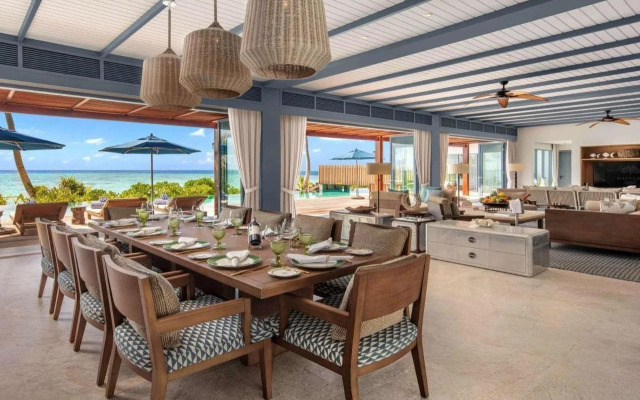 Raffles Maldives Meradhoo Resort