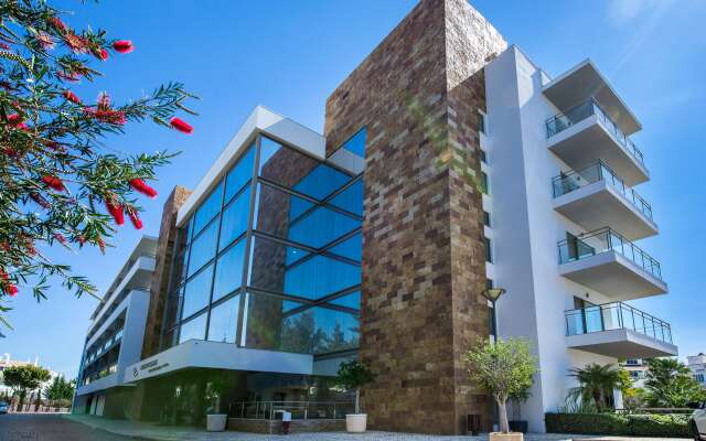 Areias Village Beach Suite Hotel