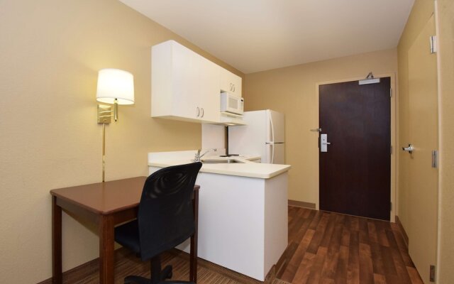 Extended Stay America Cleveland - Brooklyn