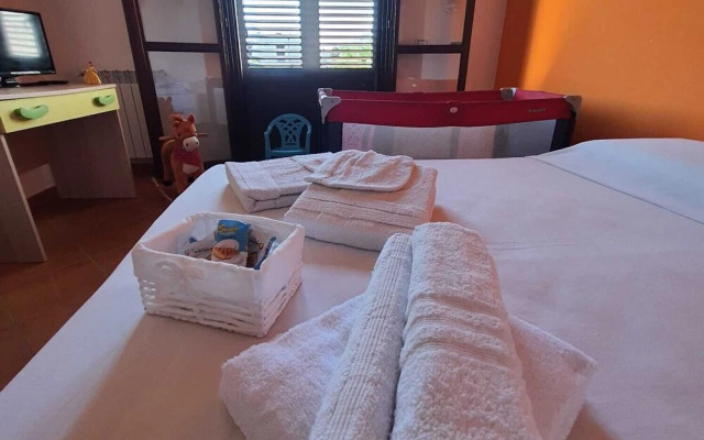 Terrasini Villa With Pool