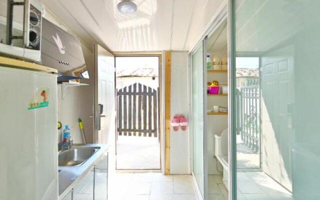 Qingdao No.3 Swimming Beach Chalet