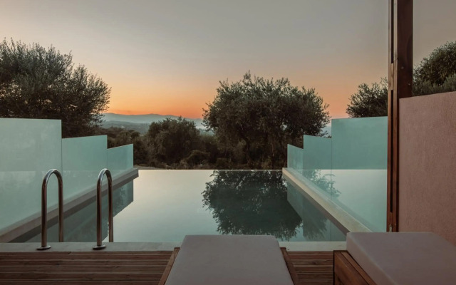 Elegance Luxury Executive Suites - Adults Only