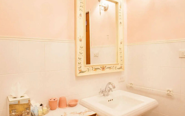 The Heritage House & Garden