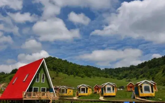 Guanshan Grasslands RV Campground