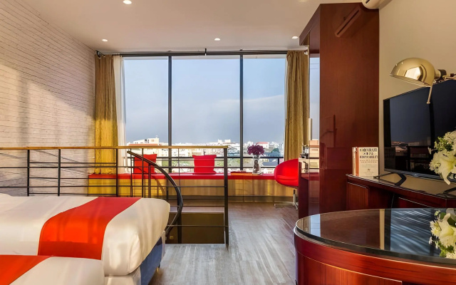 Ratchada Point Hotel – Guest Rooms – Bangkok