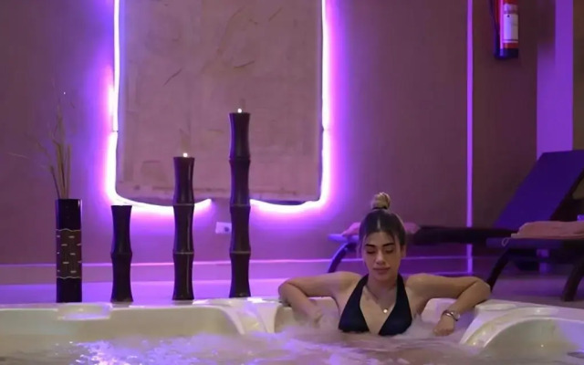 Regency Plaza Aqua Park & SPA